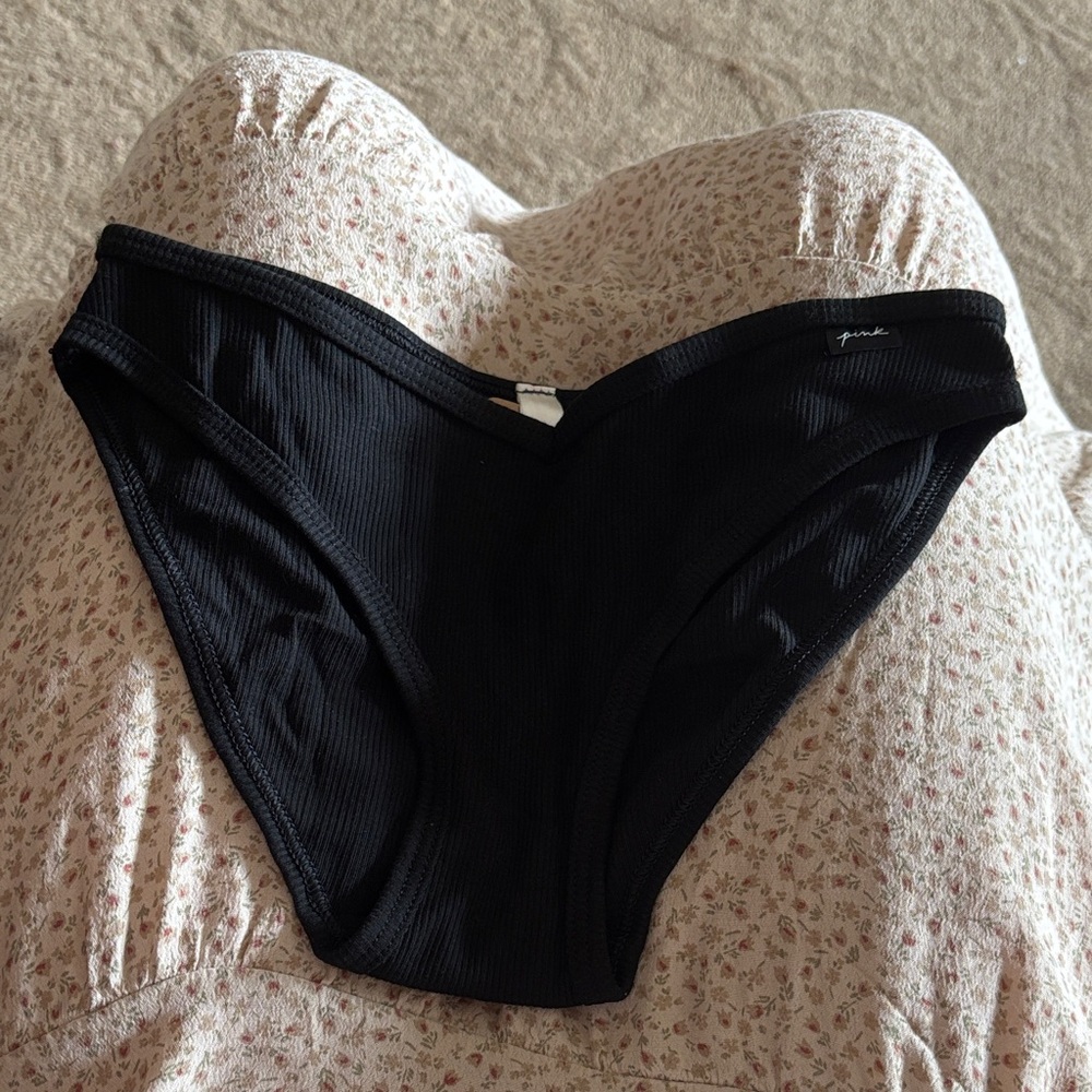 PINK Women's Intimate Panties, in black